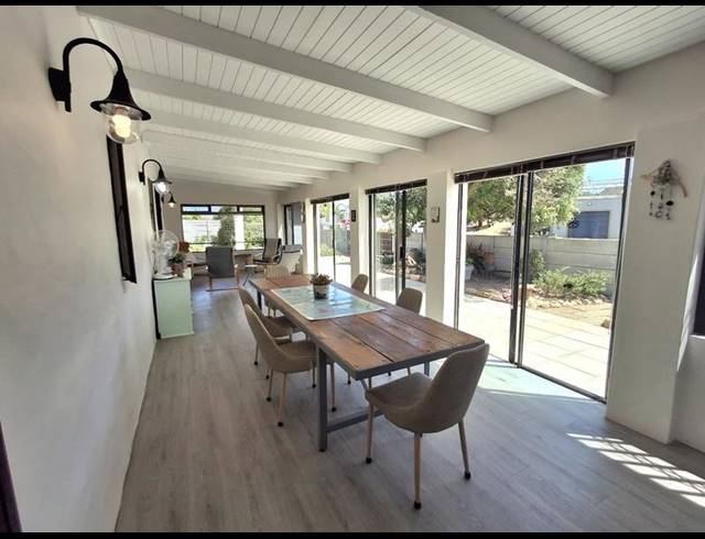 3 BEDROOM HOUSE FOR SALE IN BRITANNIA BAY